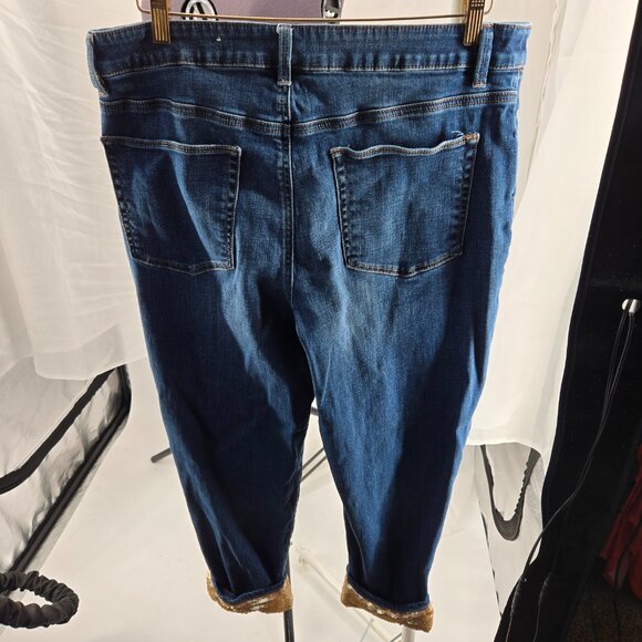 630-30 Chico’s Sequin Ankle Boyfriend Jeans Women’s Chico Size 2R (12/14) - Picture 2 of 9